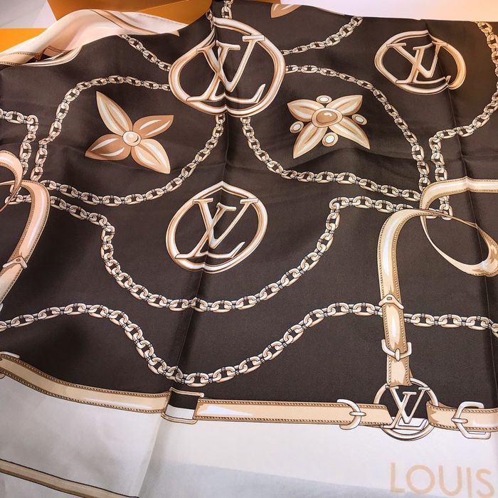 Louis Vuitton Scarf LVS00143